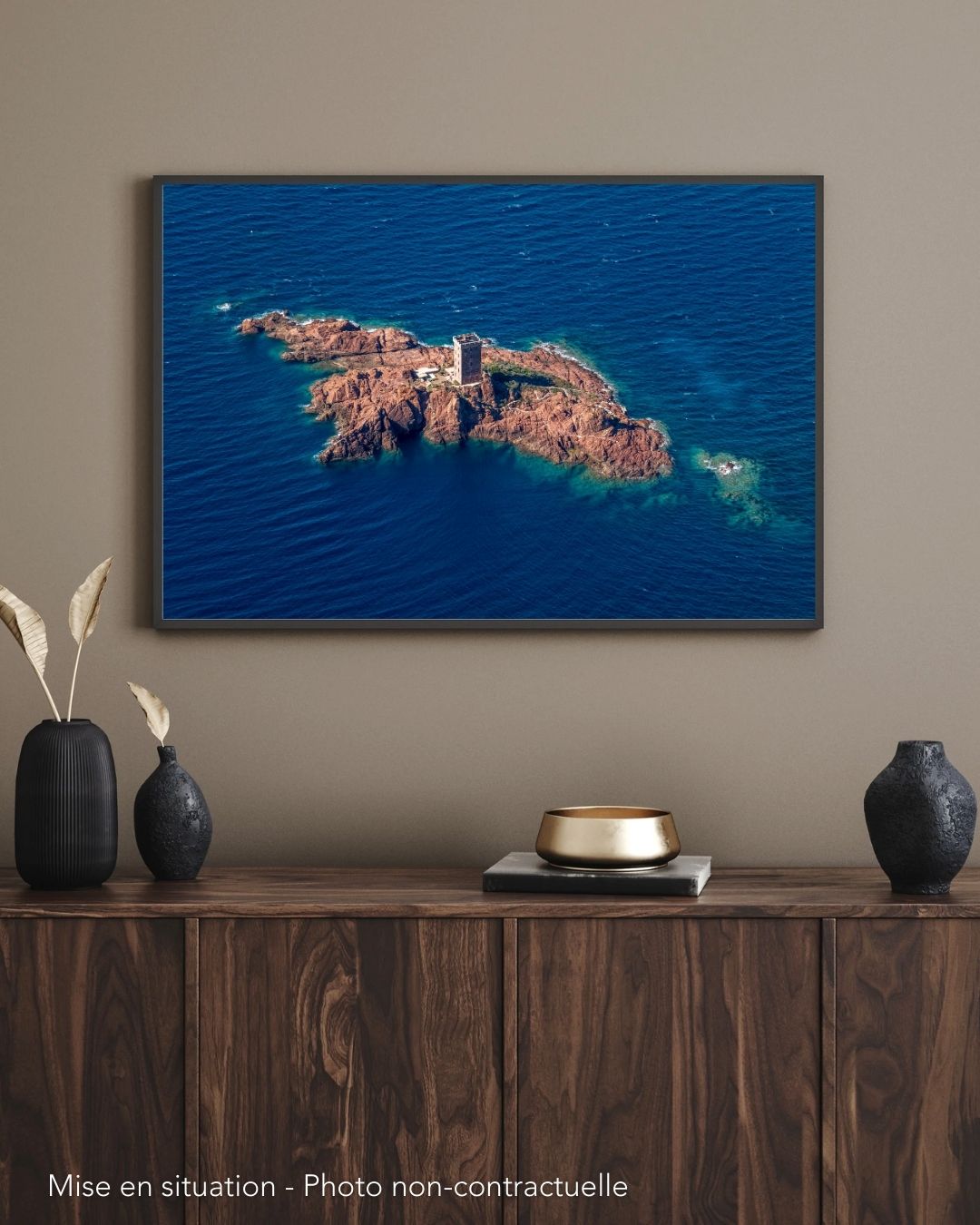 L'ile d'Or. Massif de l'Estérel. Méditerranée. France – Image 2